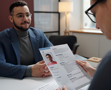 Servicio de outplacement y recolocación laboral